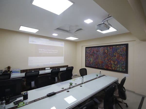 Conference coworking room on rent in Pune
